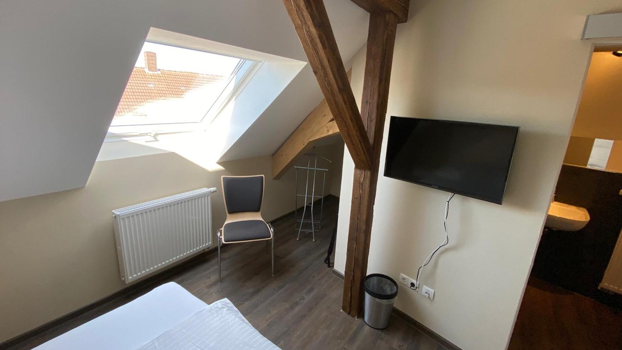 Hotel Buergerhausloewen Philippsburg Pokoj fotografie